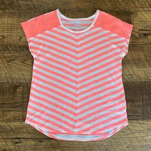 ❤️New Old Navy Chevron & Lace Top L (10/12)